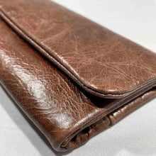 Load image into Gallery viewer, Pull up Leather Tobacco Pouch (4 Colors)
