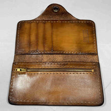 Load image into Gallery viewer, Veg Tanned Leather Wallet (3 Colors)
